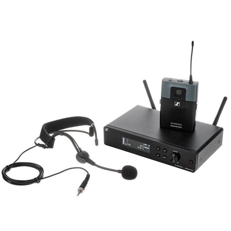 Sennheiser xsw 1-me3-d wireless system for singers and presenter