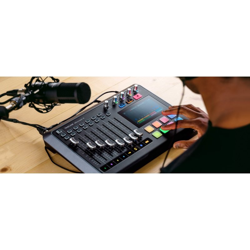Tascam Mixcast 4